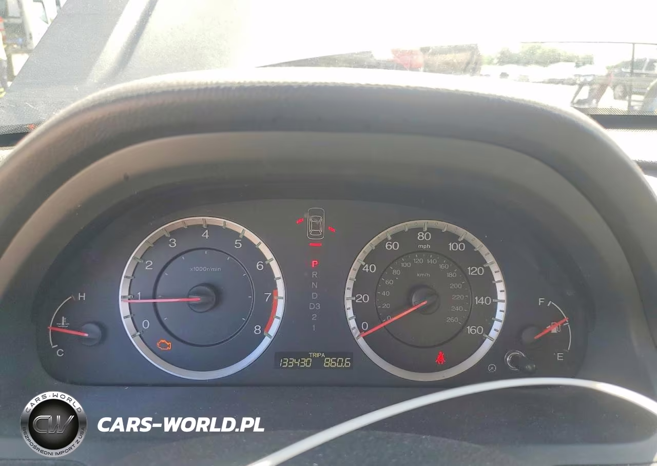 2010 Honda Accord Lxp VIN:1HGCP2F45AA124101 - 9