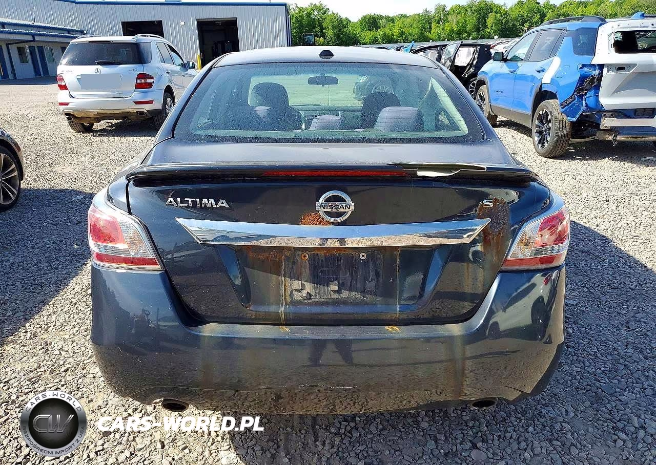 2015 Nissan Altima 2.5 S VIN:1N4AL3APXFC111208 - 6