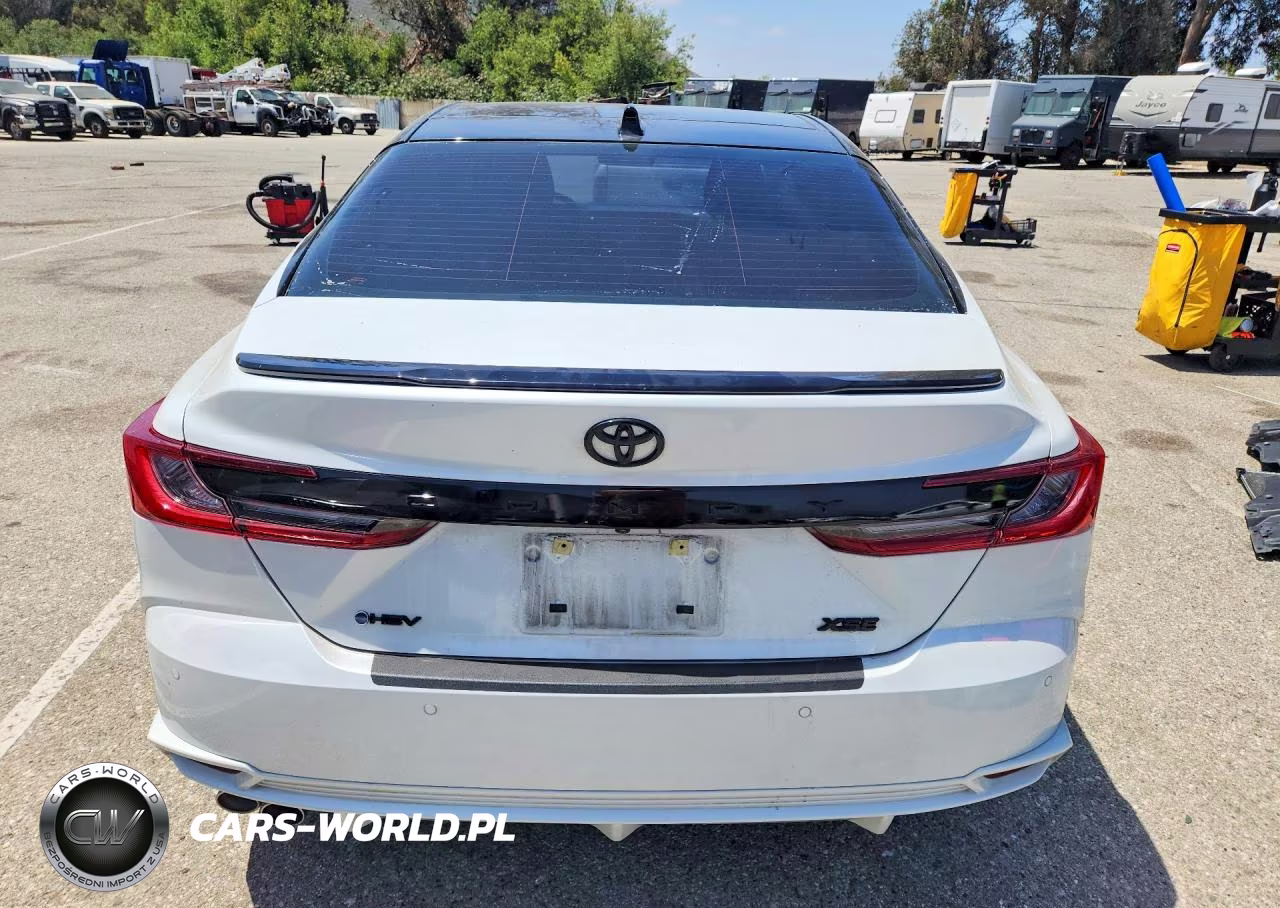 2025 Toyota Camry Xse VIN:4T1DAACK4SU142554 - 6