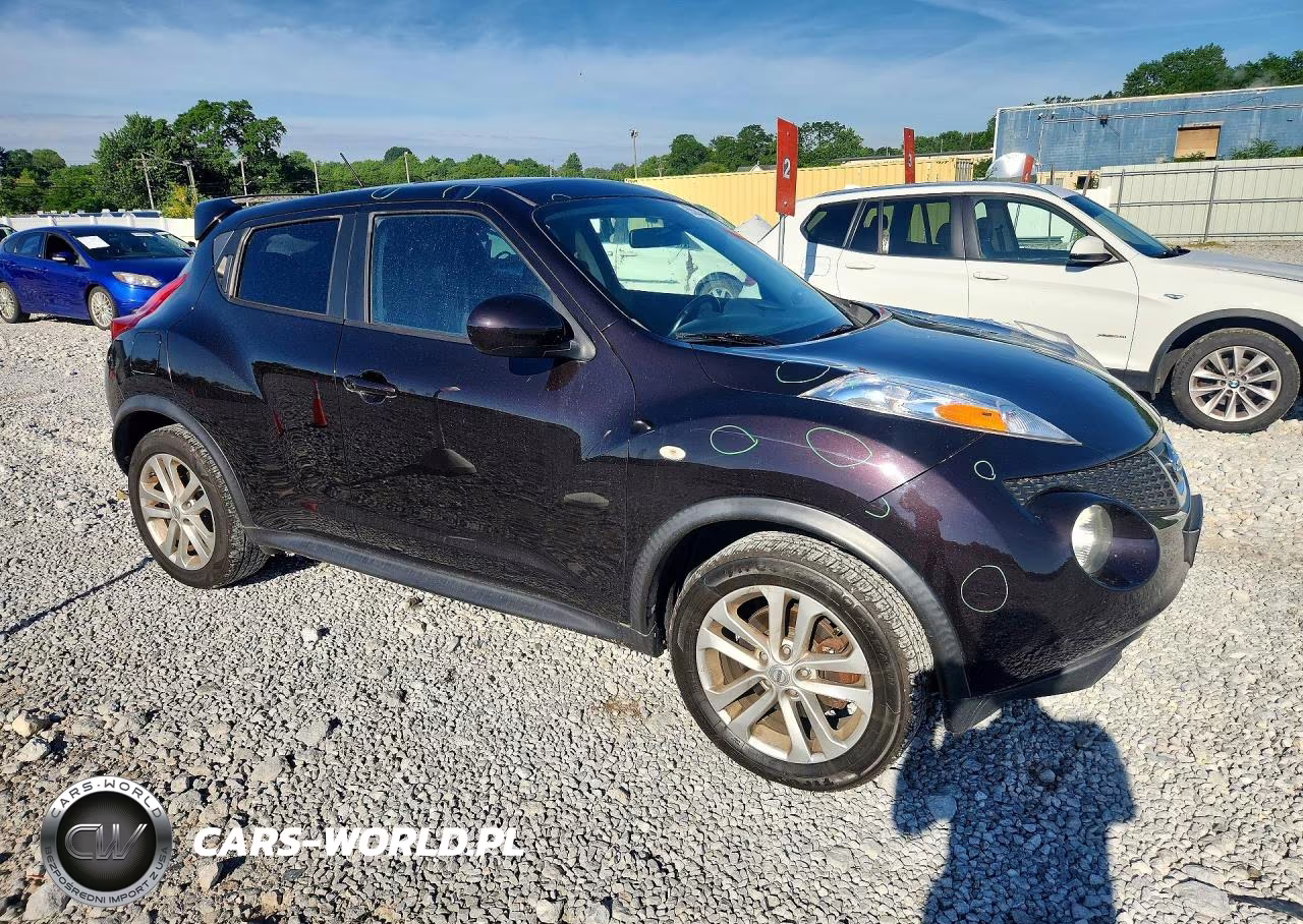 2014 Nissan Juke Sv VIN:JN8AF5MV1ET359485 - 4