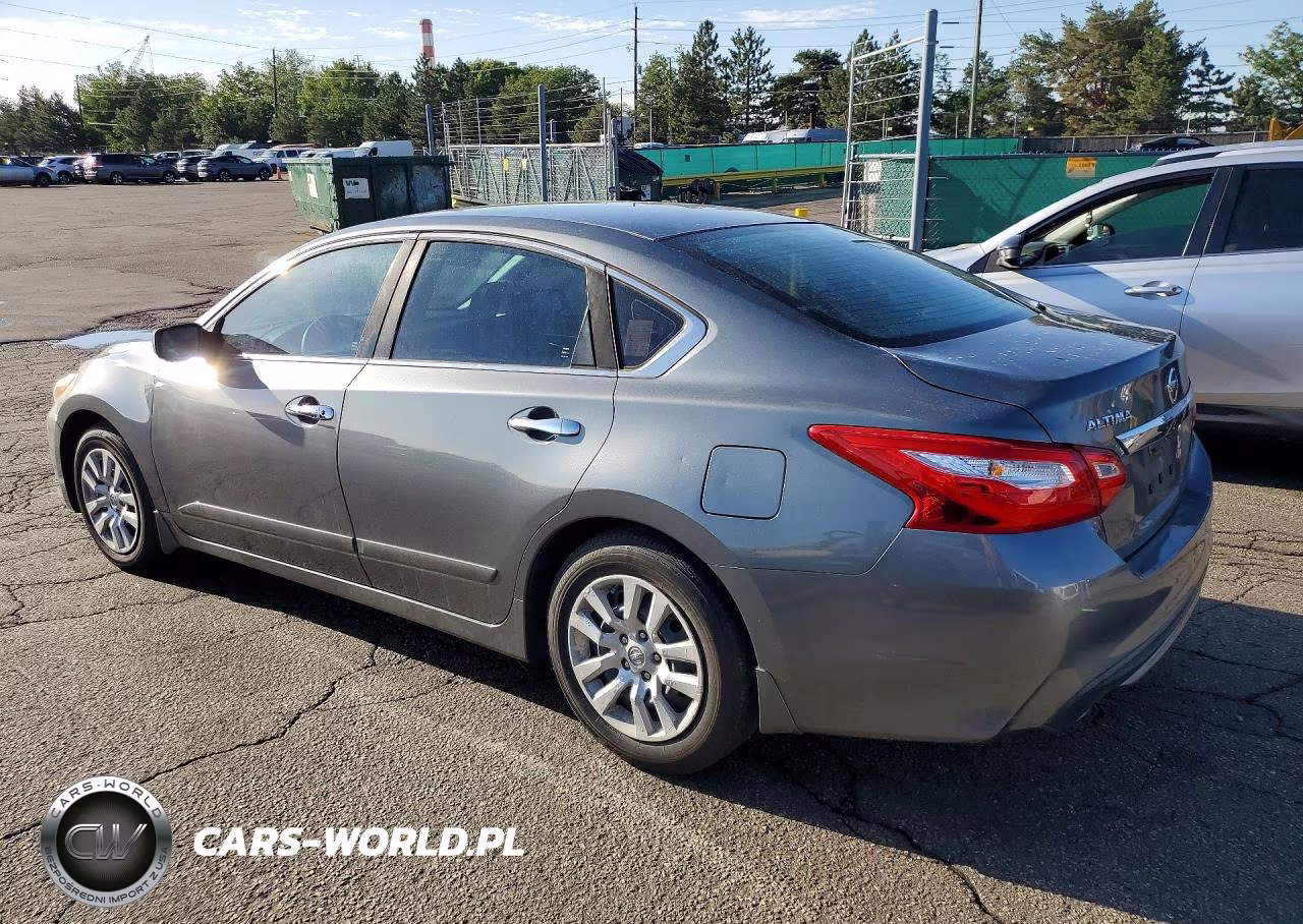 2017 Nissan Altima 2.5 S VIN:1N4AL3AP7HN318498 - 2