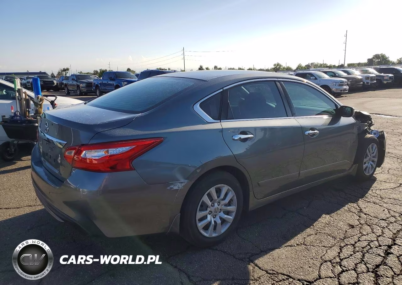 2017 Nissan Altima 2.5 S VIN:1N4AL3AP7HN318498 - 3