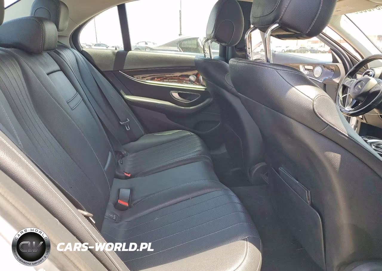 2018 Mercedes-Benz E 300 VIN:WDDZF4JB1JA446267 - 10