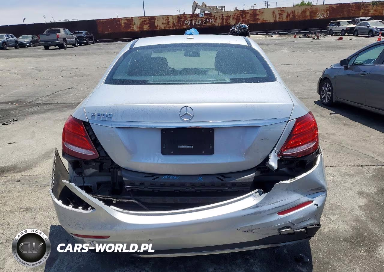2018 Mercedes-Benz E 300 VIN:WDDZF4JB1JA446267 - 6