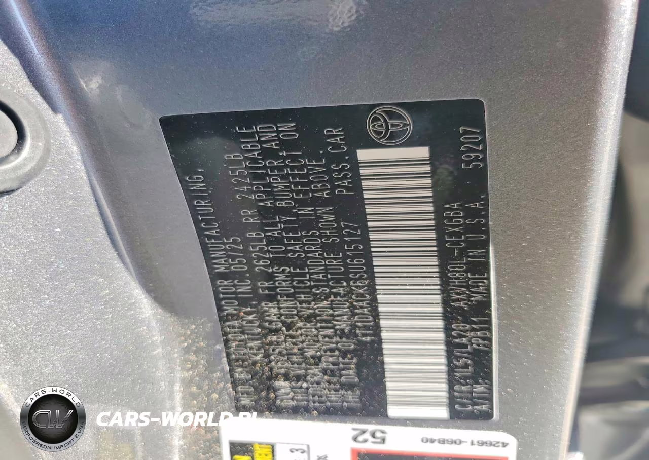 2025 Toyota Camry Xle VIN:4T1DAACK6SU615127 - 12