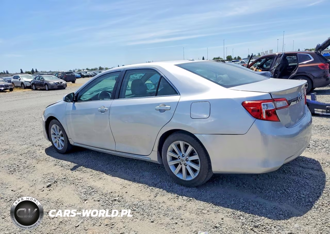 2013 Toyota Camry Hybrid VIN:4T1BD1FK0DU086562 - 2