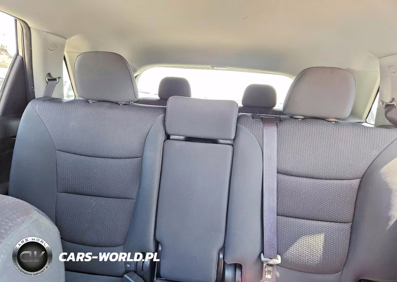 2011 Kia Sorento Lx VIN:5XYKT4A22BG175662 - 10