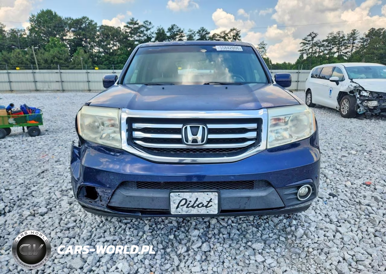2015 Honda Pilot Touring VIN:5FNYF4H92FB053160 - 5