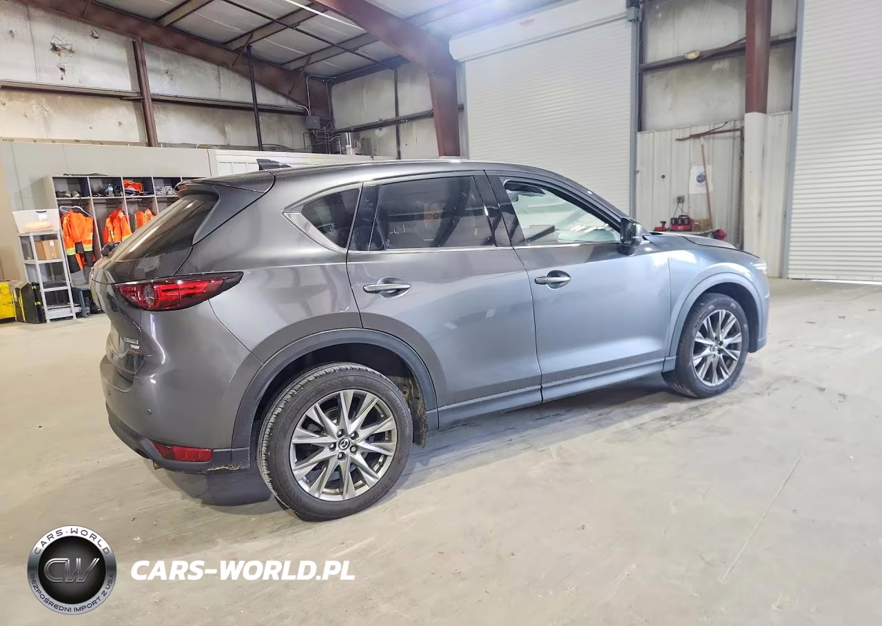 2021 Mazda Cx-5 Signature VIN:JM3KFBEY0M0469622 - 3