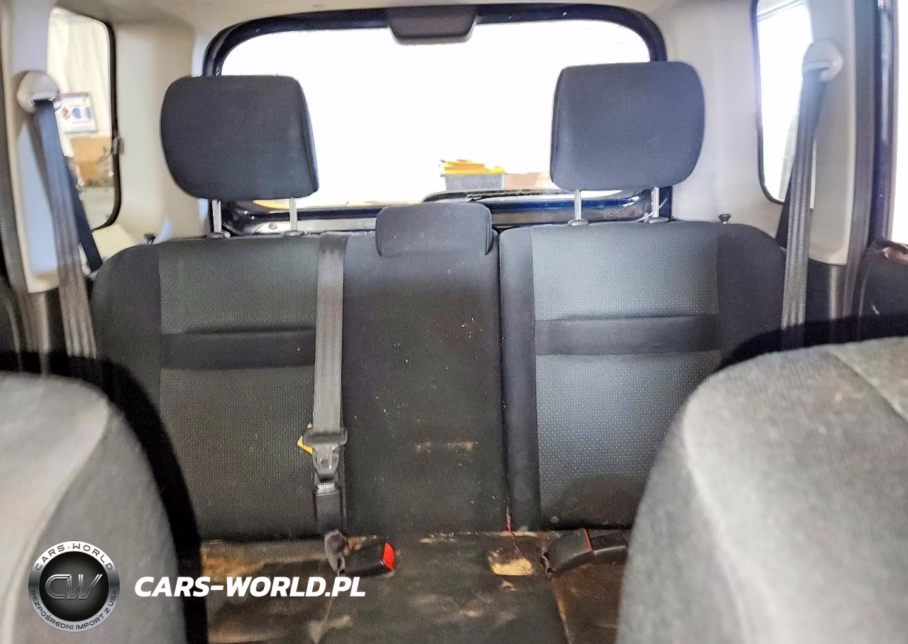 2006 Toyota Scion Xb VIN:JTLKT324964065632 - 10