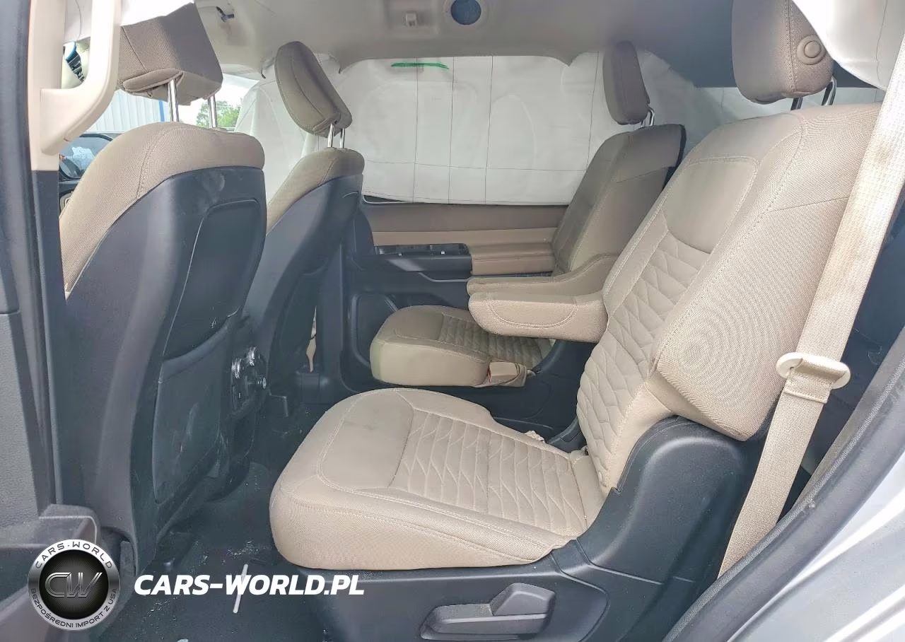 2020 Ford Explorer Xlt VIN:1FMSK8DH6LGA31858 - 11