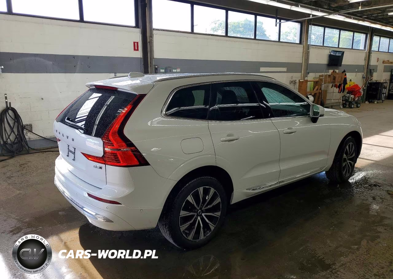 2023 Volvo Xc60 Plus VIN:YV4L12RE1P1266018 - 3