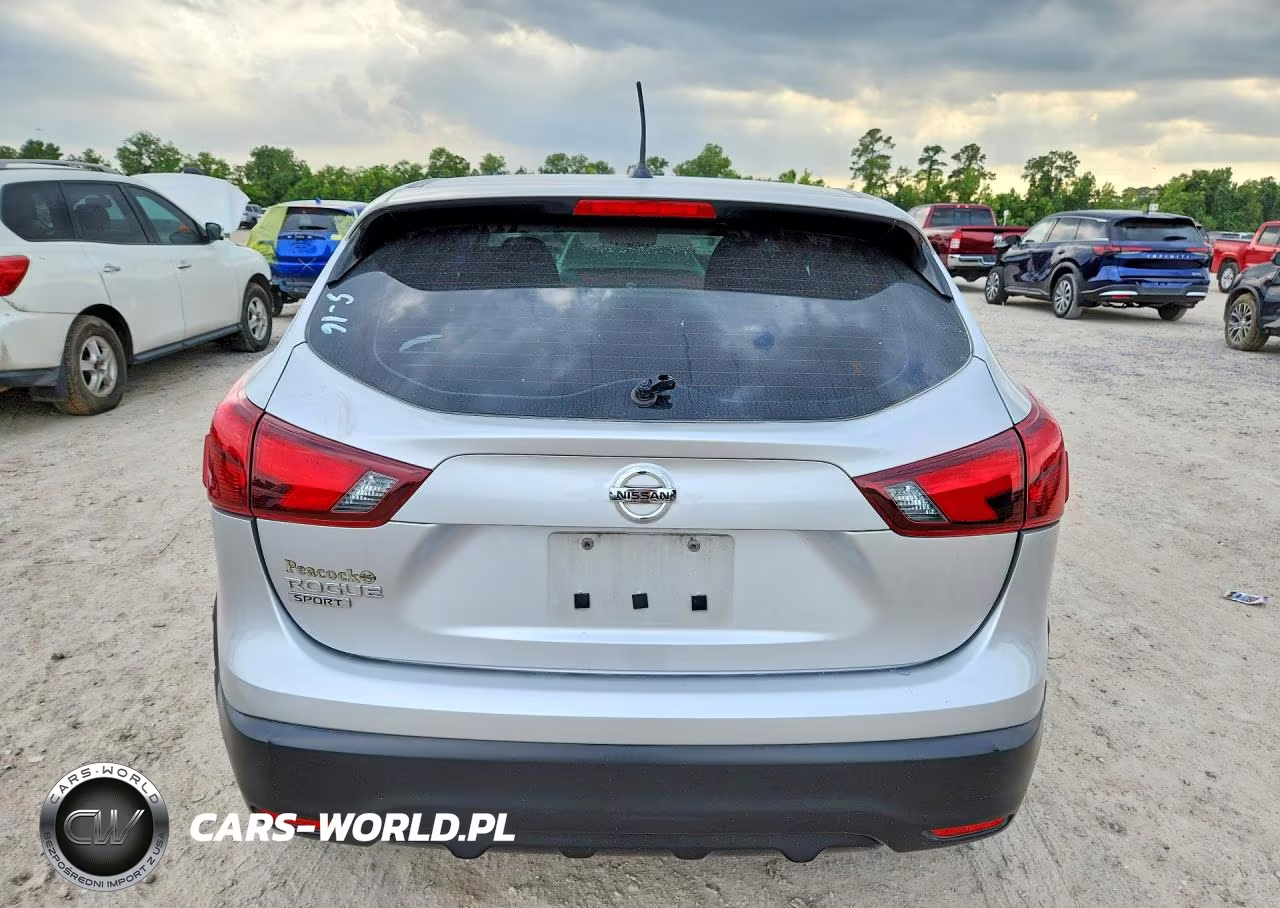 2017 Nissan Rogue Sport S VIN:JN1BJ1CP2HW004079 - 6