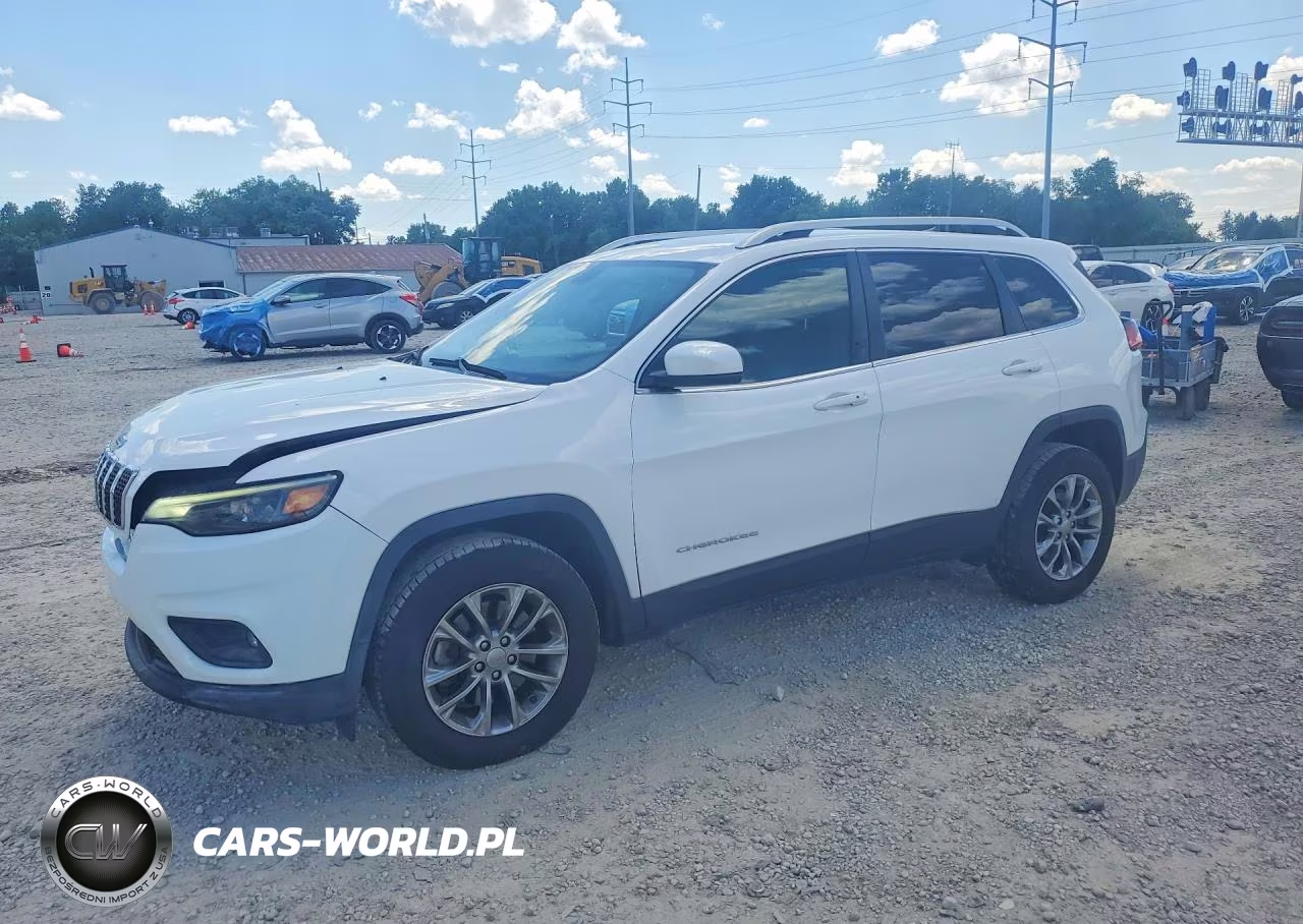 2019 Jeep Cherokee Latitude Plus – zdjęcie 1 z 13