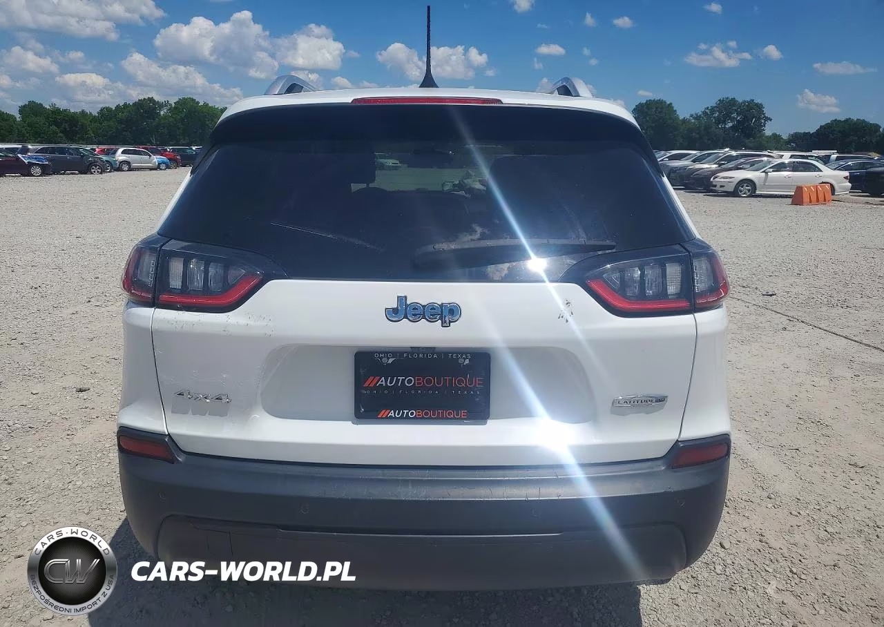 2019 Jeep Cherokee Latitude Plus VIN:1C4PJMLB2KD426512 - 6