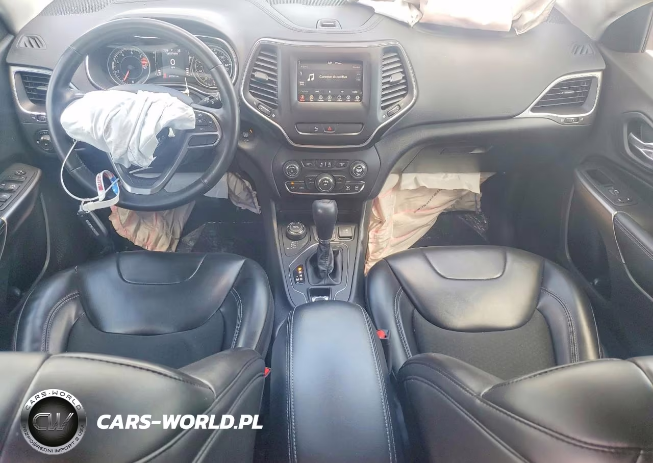 2019 Jeep Cherokee Latitude Plus VIN:1C4PJMLB2KD426512 - 8