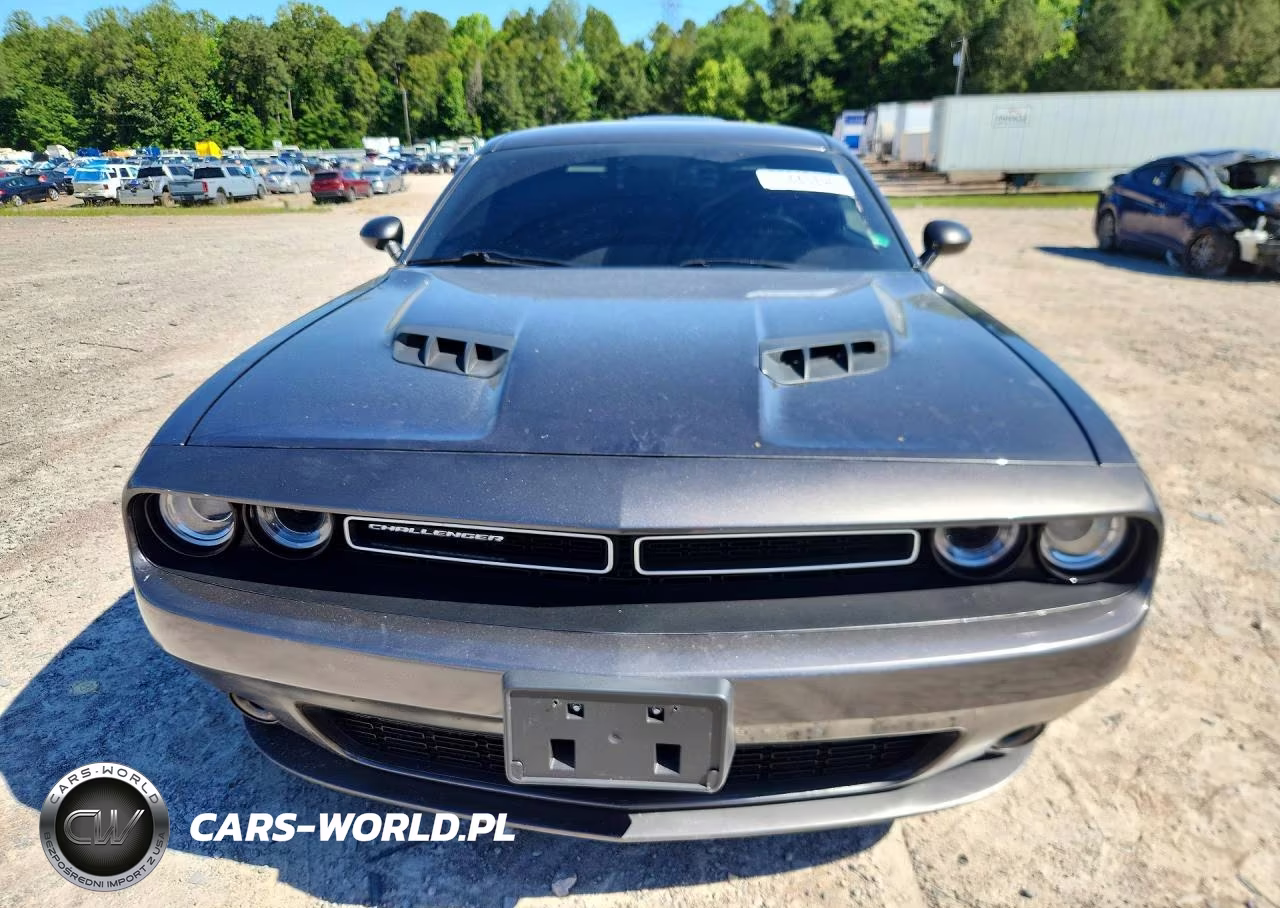 2021 Dodge Challenger Sxt VIN:2C3CDZAG3MH597474 - 5