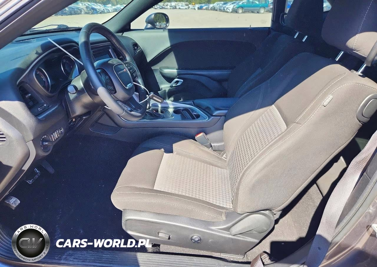 2021 Dodge Challenger Sxt VIN:2C3CDZAG3MH597474 - 7