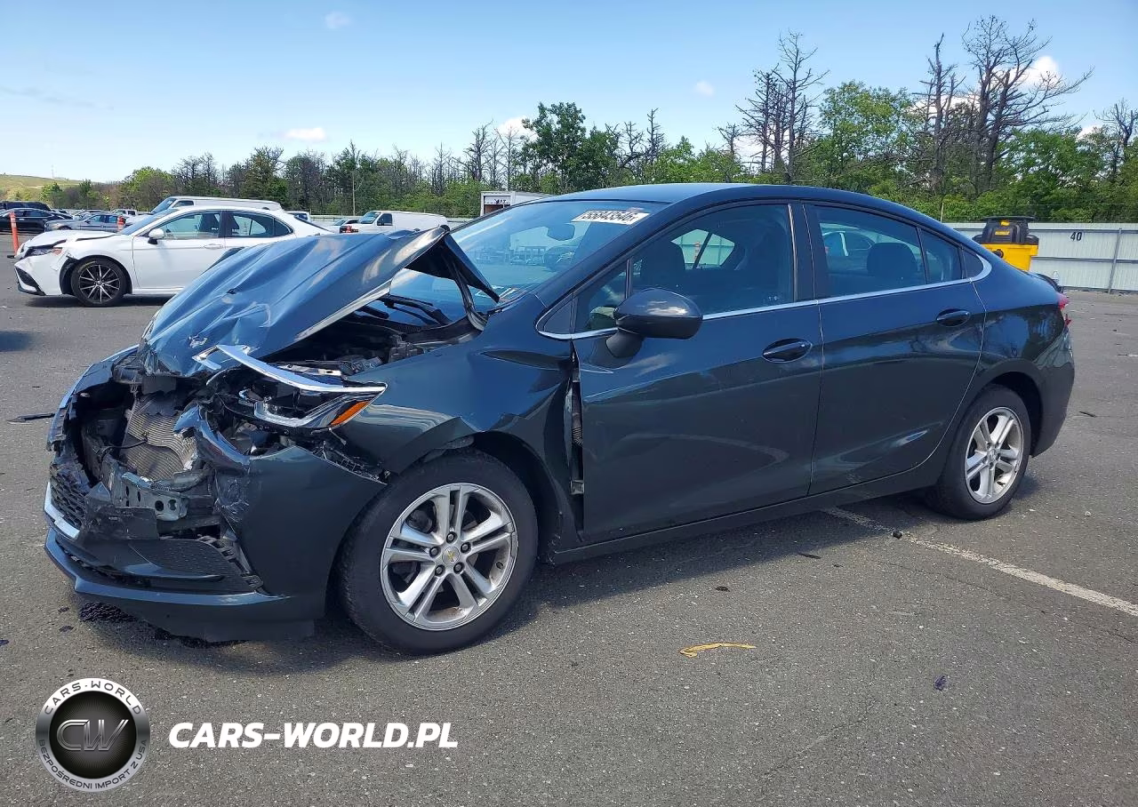 2018 Chevrolet Cruze Lt – zdjęcie 1 z 12