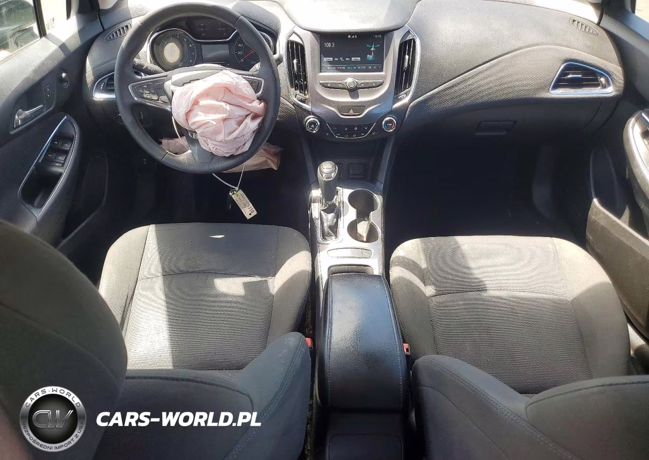 2018 Chevrolet Cruze Lt VIN:1G1BE5SM3J7186982 - 8