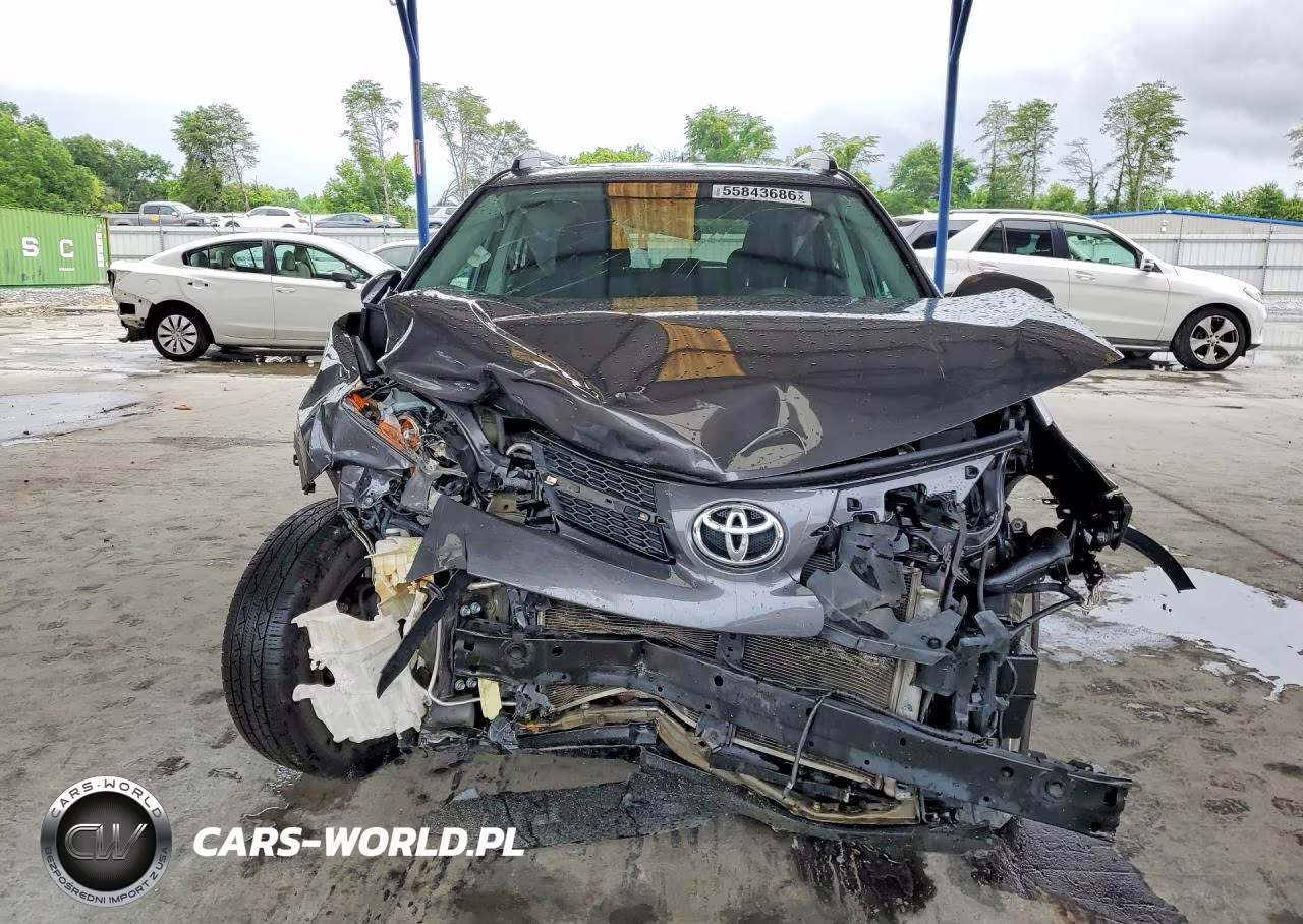2015 Toyota Rav4 Xle VIN:2T3WFREVXFW136951 - 5
