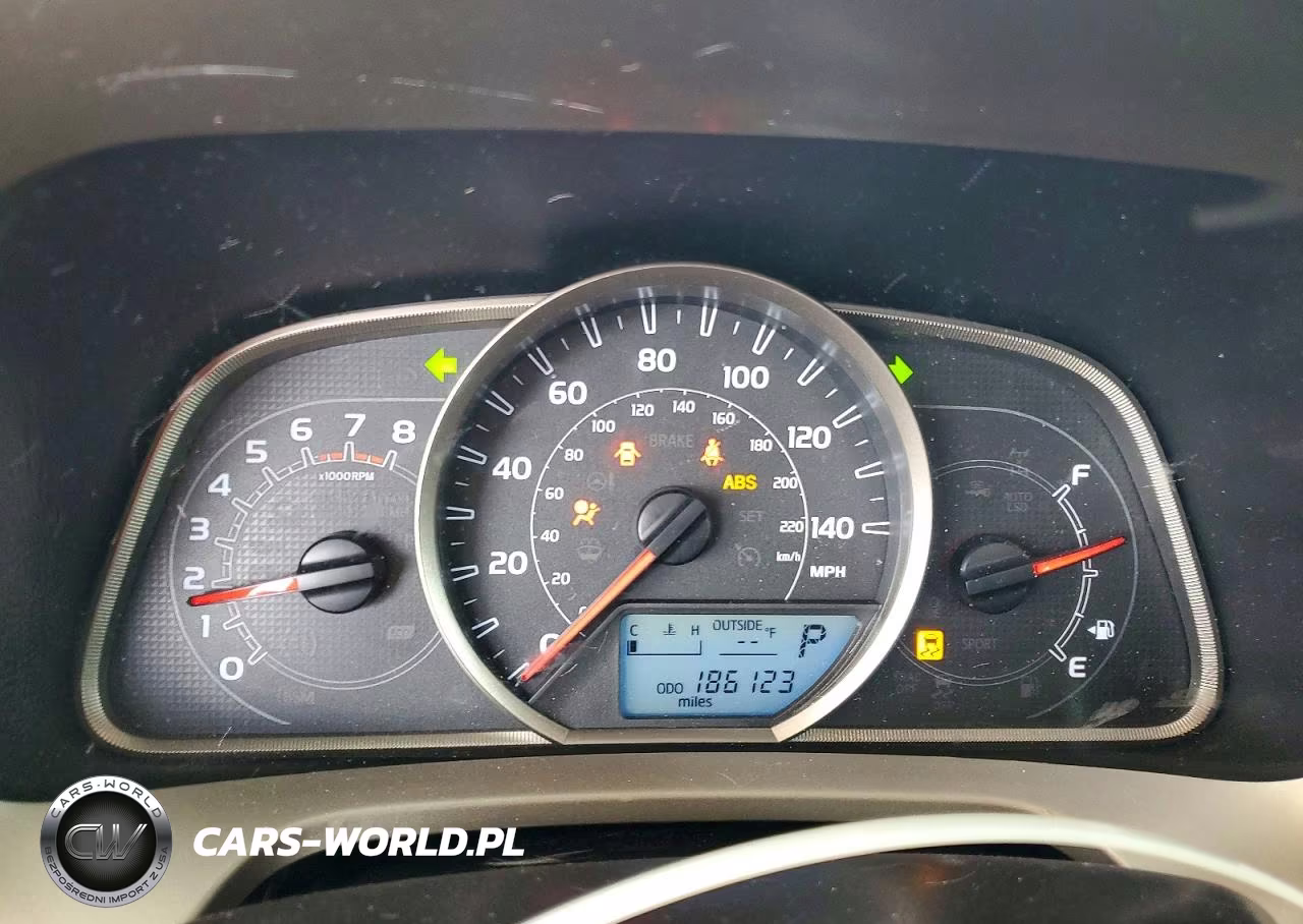 2015 Toyota Rav4 Xle VIN:2T3WFREVXFW136951 - 9