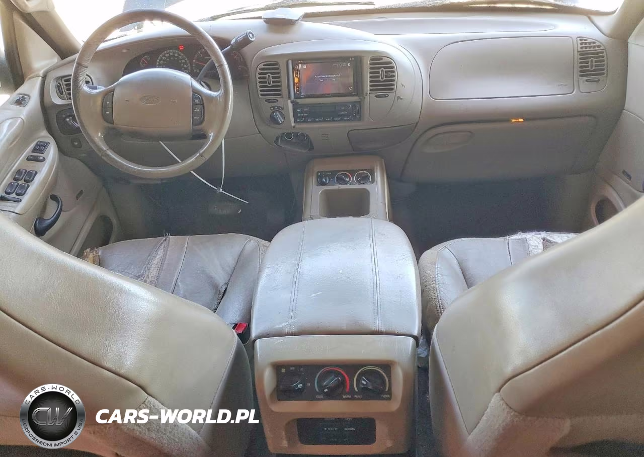 2000 Ford Expedition Eddie Bauer VIN:1FMFU18L7YLB54682 - 8