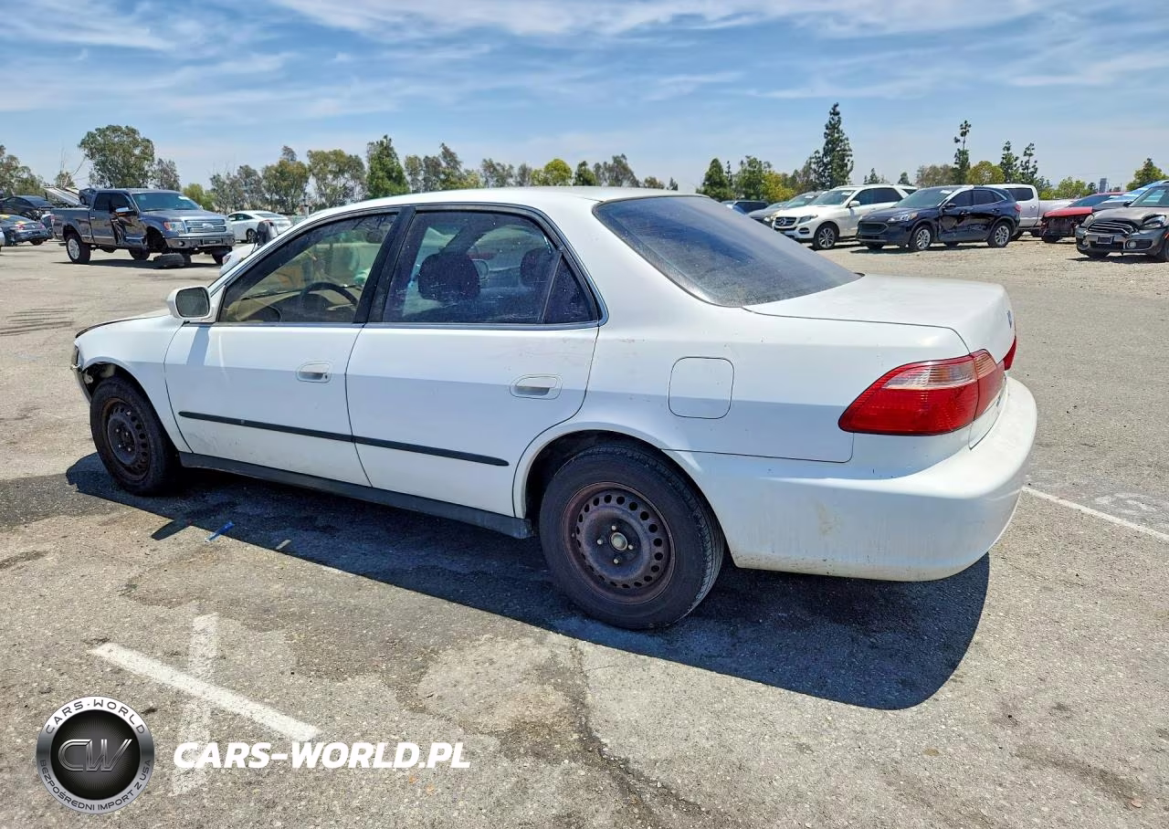 1999 Honda Accord Lx VIN:1HGCG5548XA152373 - 2
