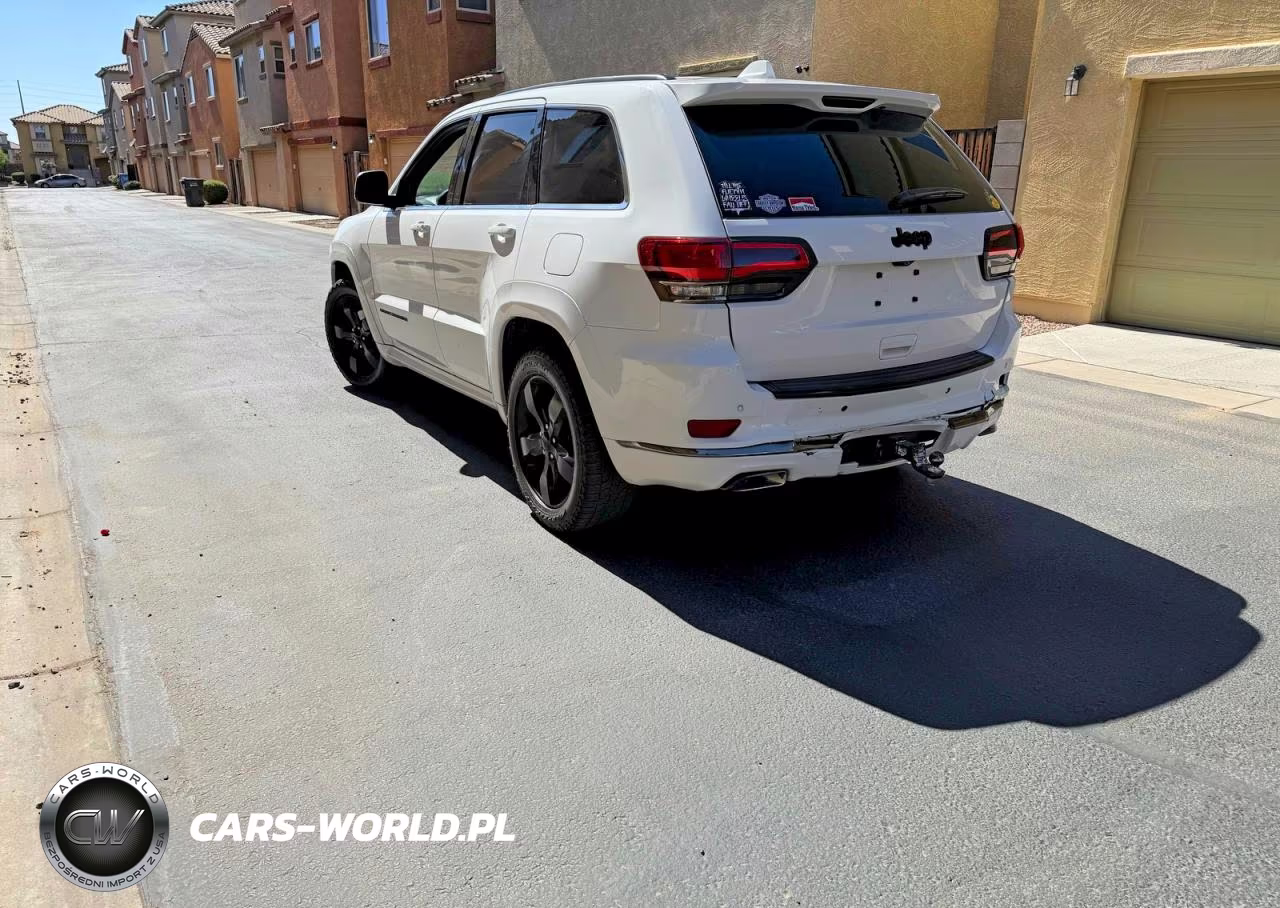 2016 Jeep Grand Cherokee Overland VIN:1C4RJFCG3GC338405 - 3