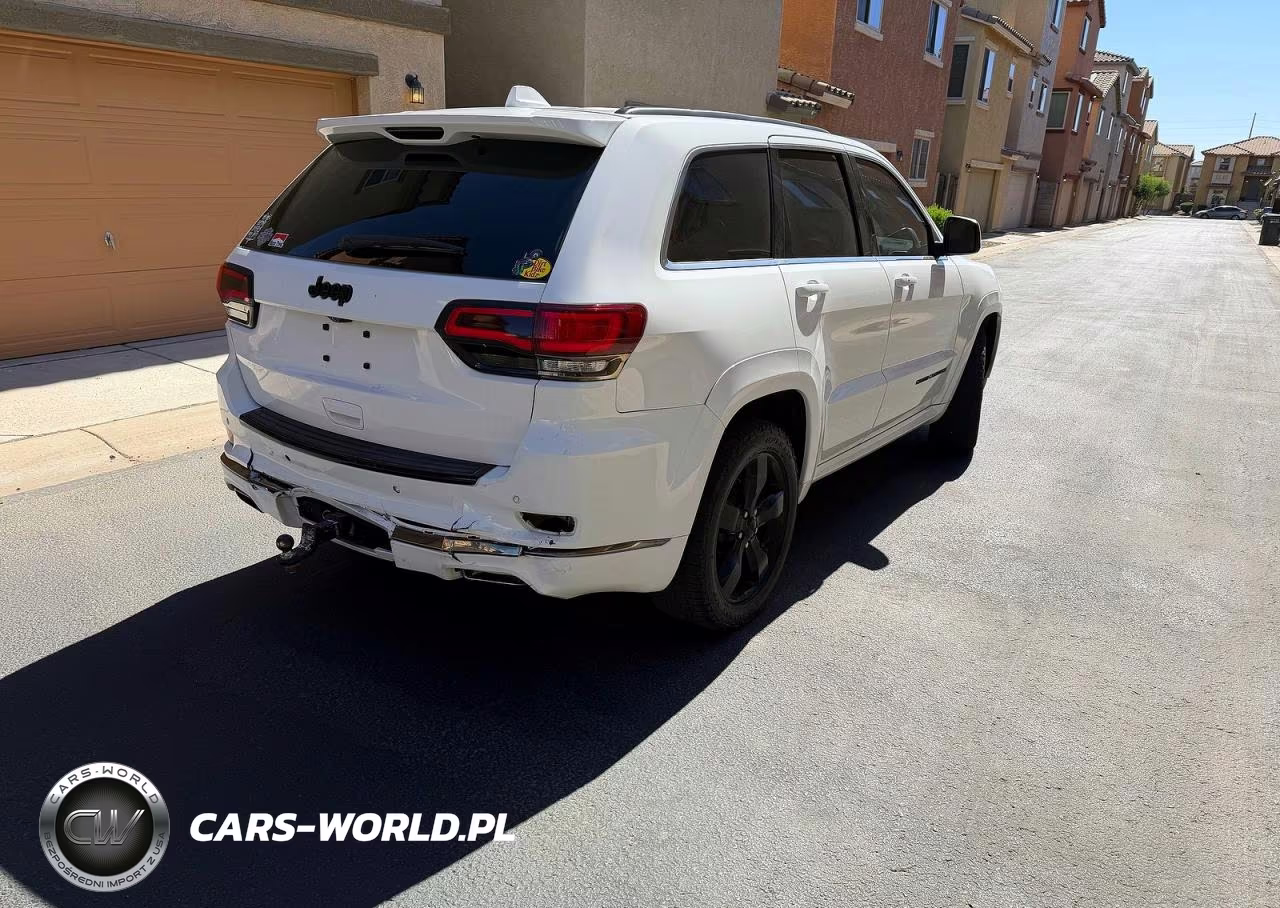 2016 Jeep Grand Cherokee Overland VIN:1C4RJFCG3GC338405 - 4