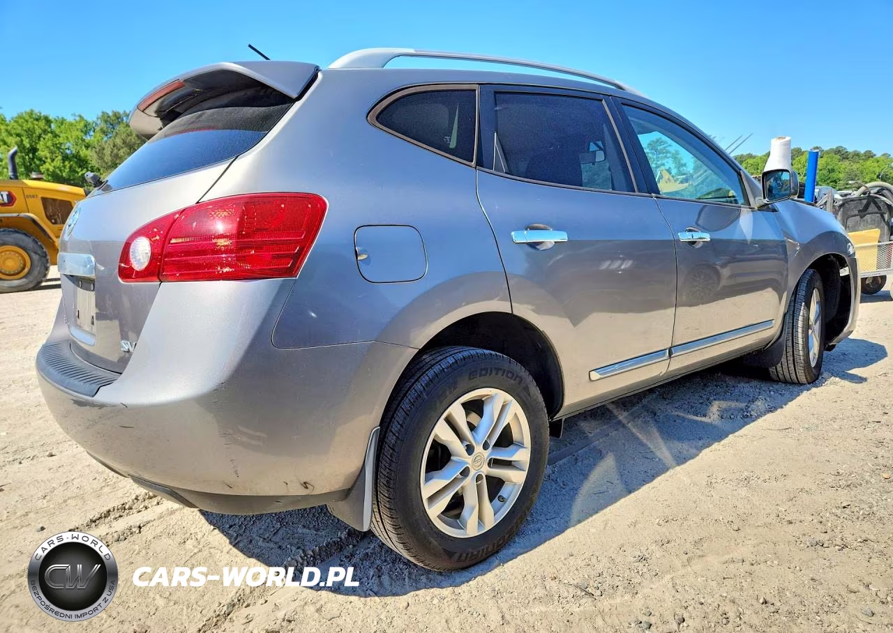 2013 Nissan Rogue S VIN:JN8AS5MT6DW545188 - 3