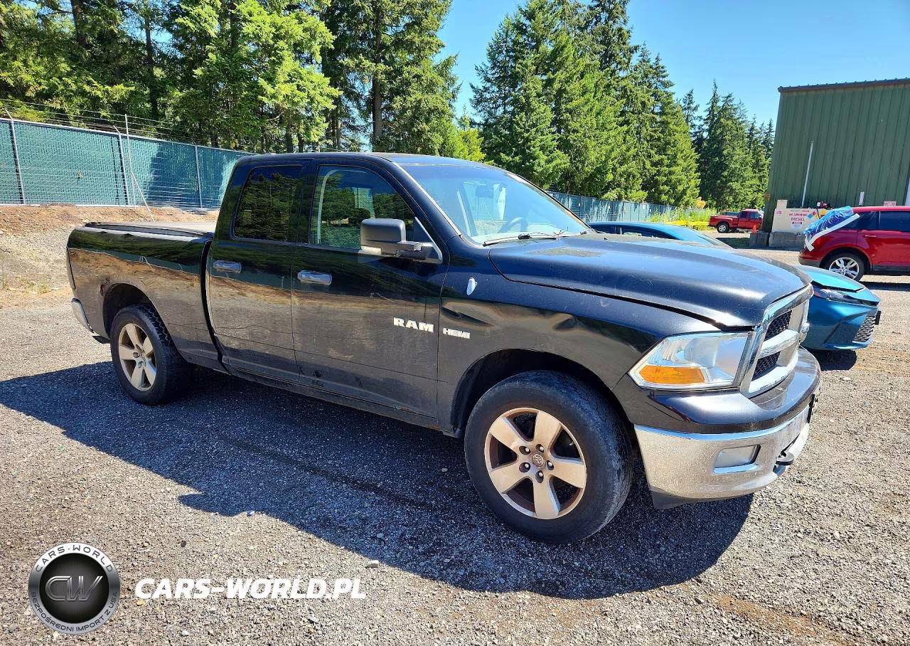 2009 Dodge Ram 1500 VIN:1D3HV18TX9S820345 - 4