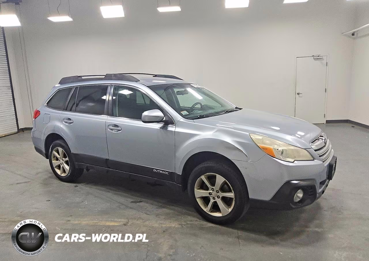2013 Subaru Outback 2.5I Premium VIN:4S4BRBCC7D3303051 - 4