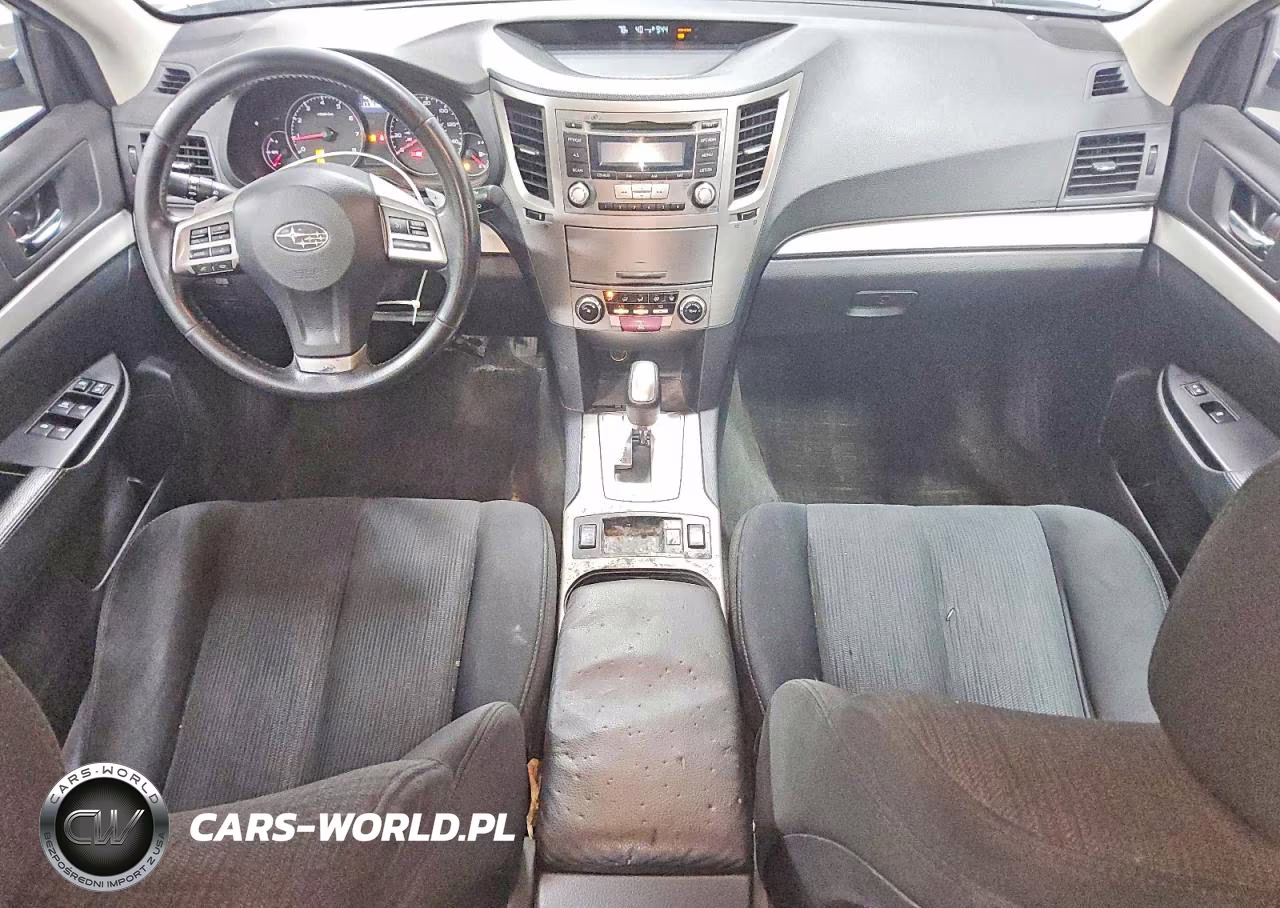 2013 Subaru Outback 2.5I Premium VIN:4S4BRBCC7D3303051 - 8