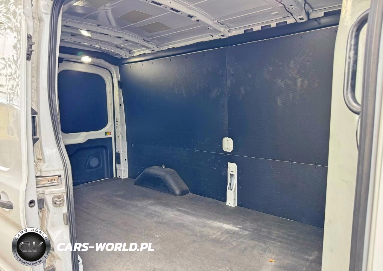 2020 Ford Transit T-350 VIN:1FTBW9C85LKB10466 - 6