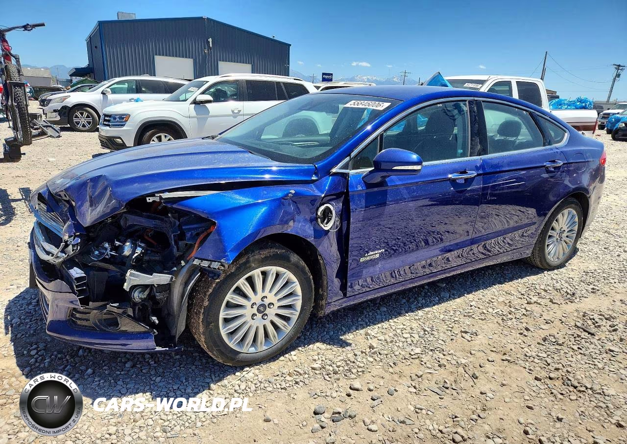 2014 Ford Fusion Titanium Phev – zdjęcie 1 z 12