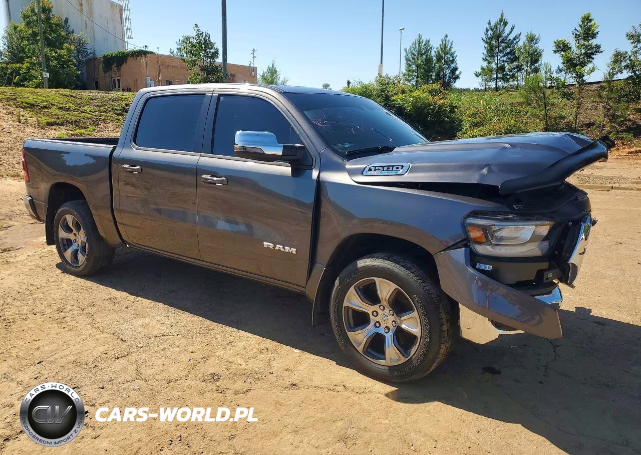 2024 Ram 1500 Laramie VIN:1C6RREJT1RN128497 - 4