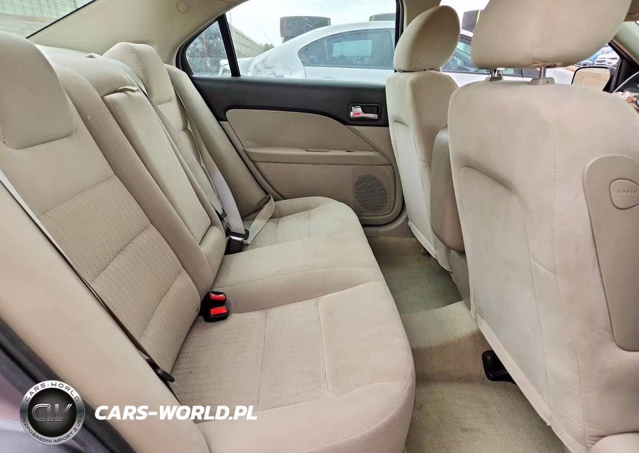 2007 Ford Fusion S VIN:3FAHP06Z37R109038 - 10