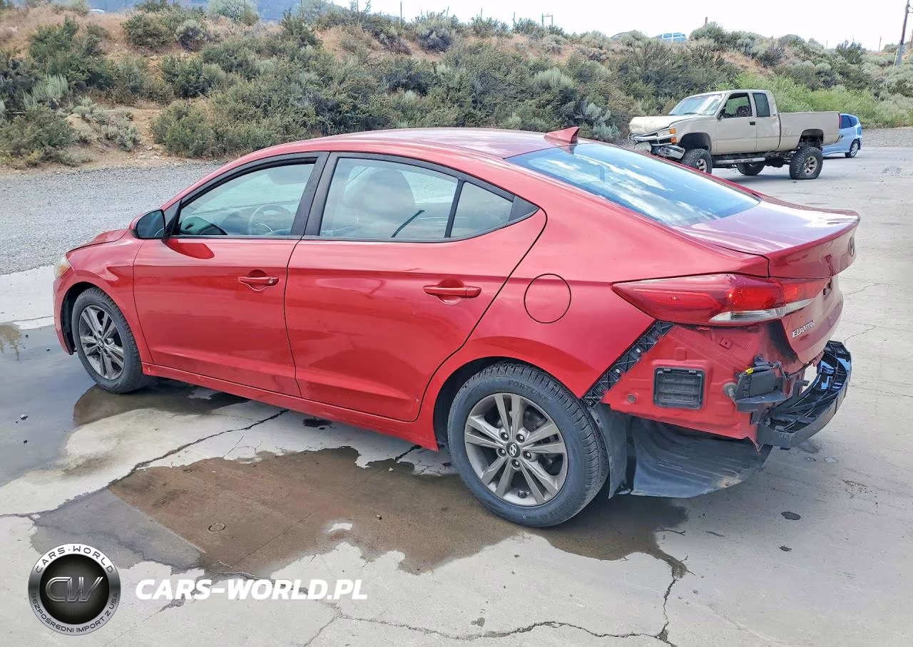 2018 Hyundai Elantra Sel VIN:5NPD84LF1JH305660 - 2