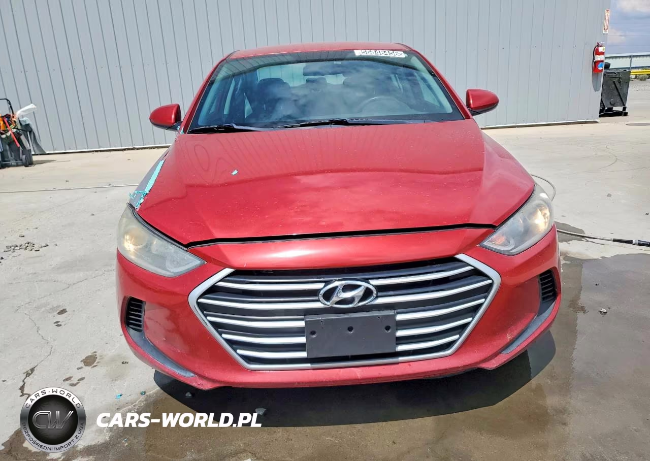2018 Hyundai Elantra Sel VIN:5NPD84LF1JH305660 - 5