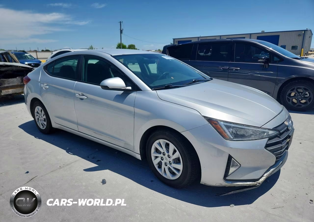 2019 Hyundai Elantra Se VIN:5NPD74LF5KH462340 - 4