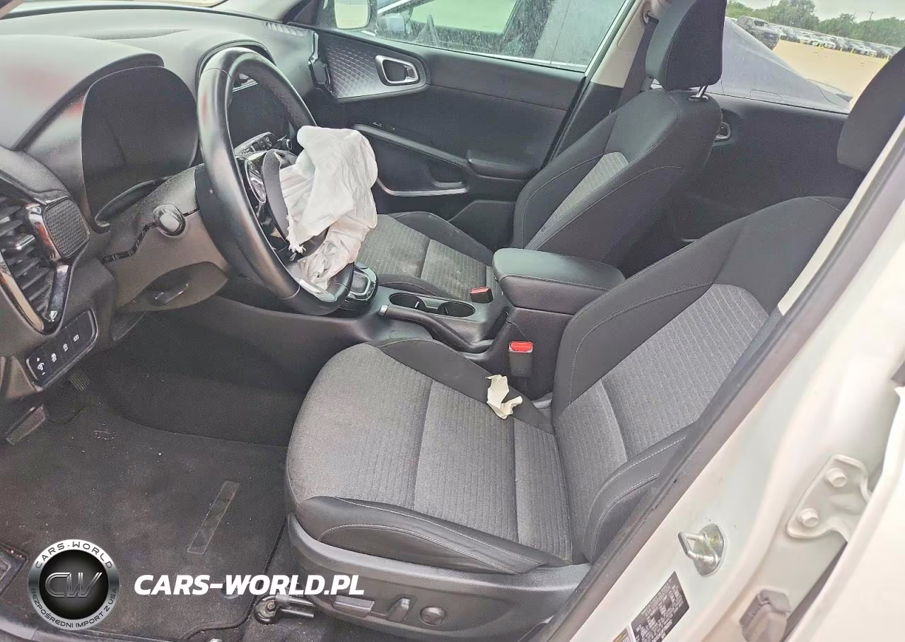 2023 Kia Soul VIN:KNDJ33AU4P7860192 - 7