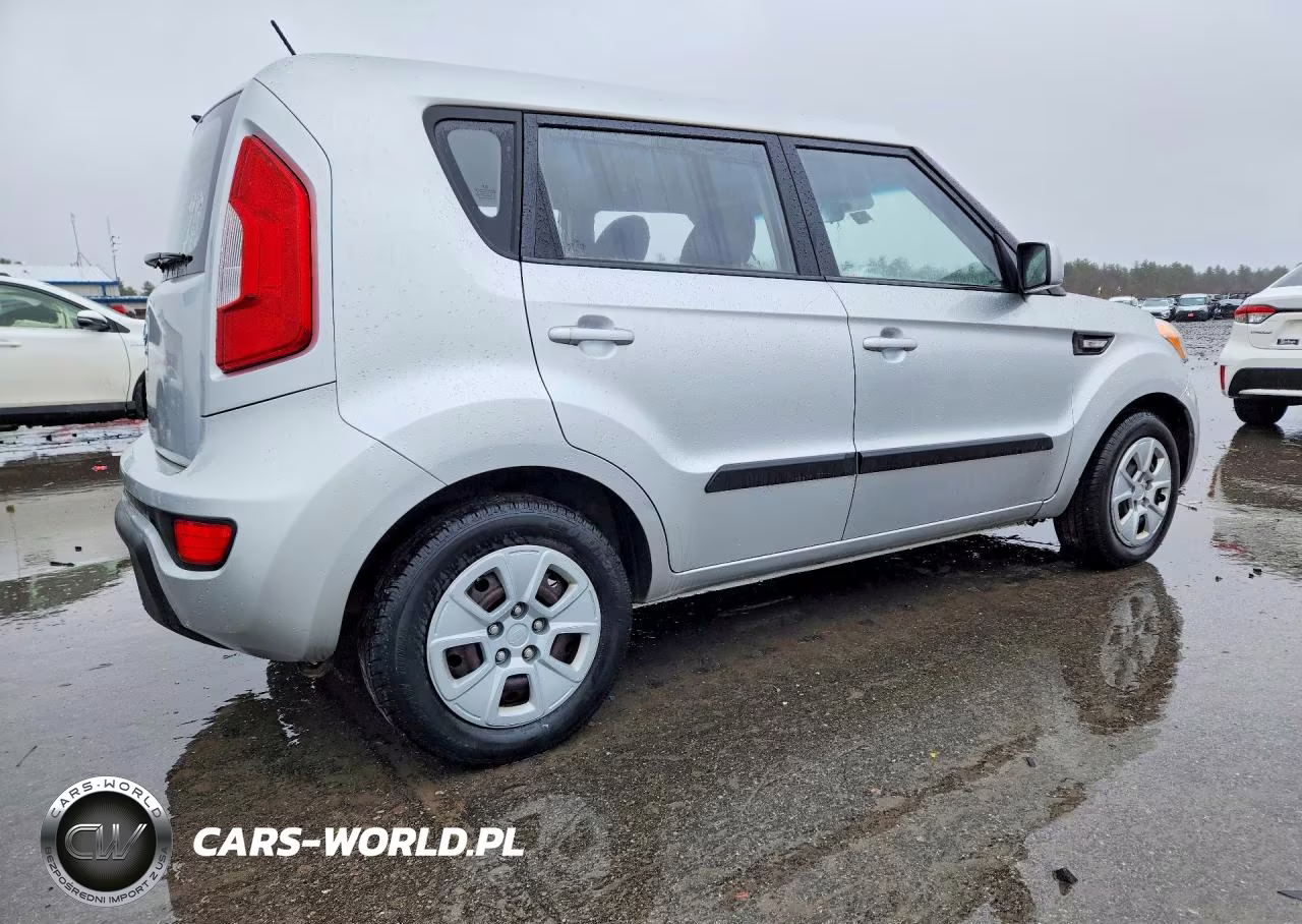 2012 Kia Soul Base VIN:KNDJT2A50C7377991 - 3