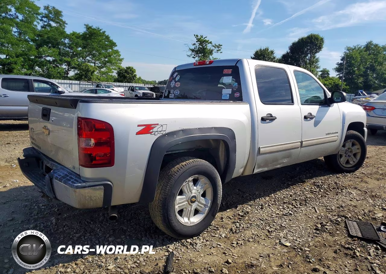 2011 Chevrolet Silverado K1500 Lt VIN:3GCPKSE31BG352560 - 3