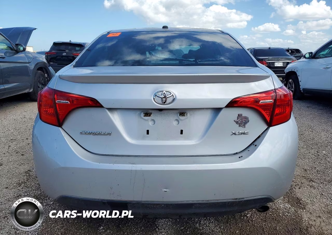 2018 Toyota Corolla Xse VIN:5YFBURHE1JP749270 - 6