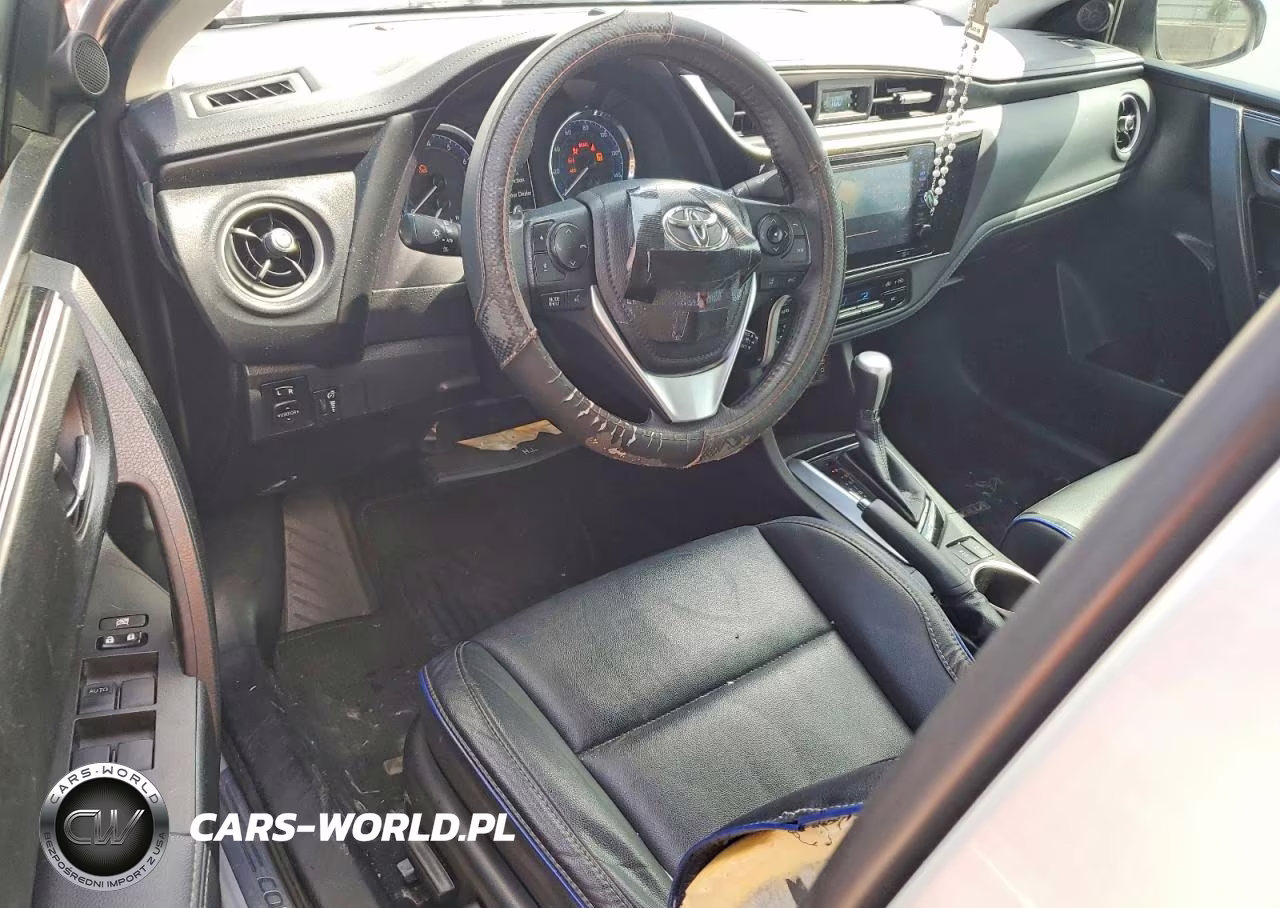 2018 Toyota Corolla Xse VIN:5YFBURHE1JP749270 - 8