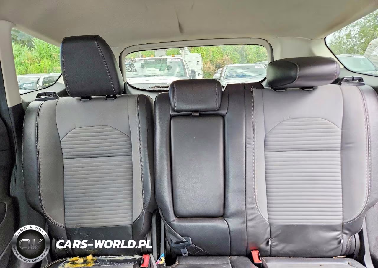 2019 Ford Escape Se VIN:1FMCU9GD3KUA07532 - 10