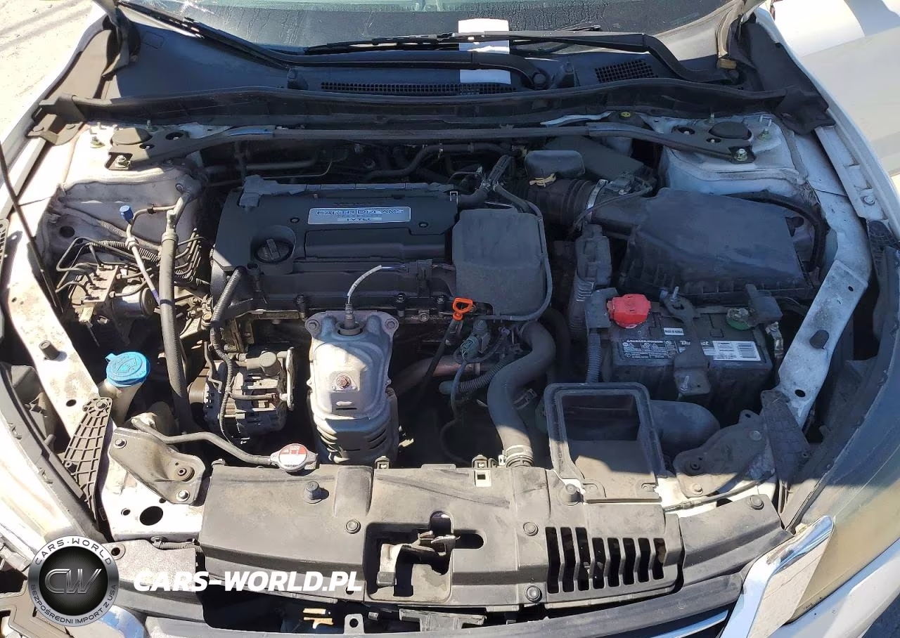 2015 Honda Accord Sport VIN:1HGCR2F52FA258820 - 11