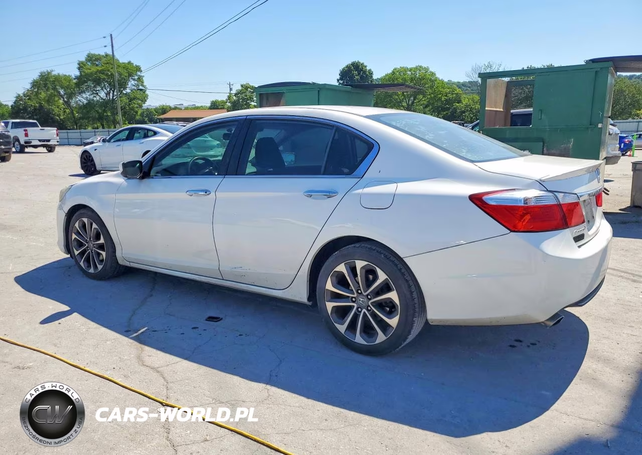 2015 Honda Accord Sport VIN:1HGCR2F52FA258820 - 2
