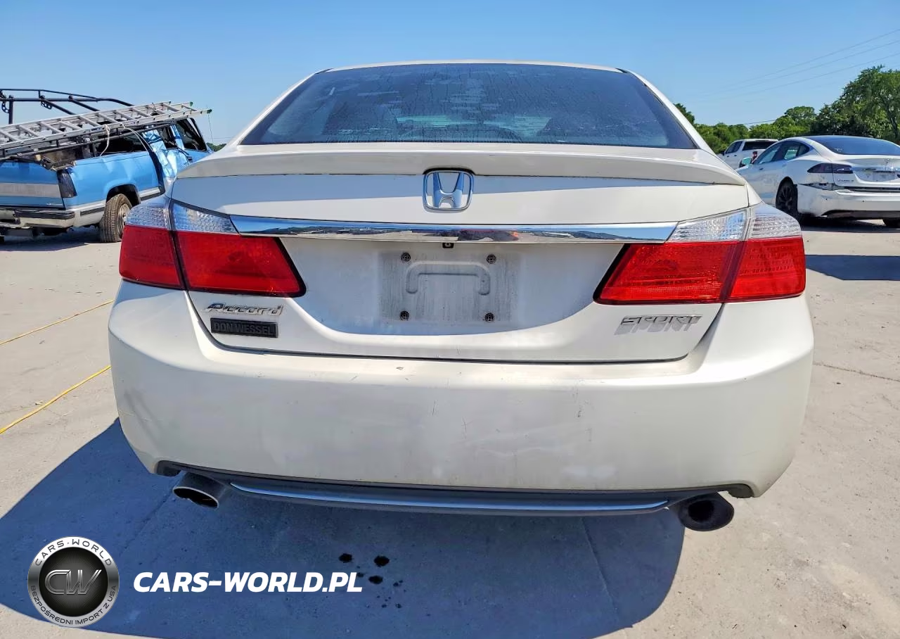 2015 Honda Accord Sport VIN:1HGCR2F52FA258820 - 6